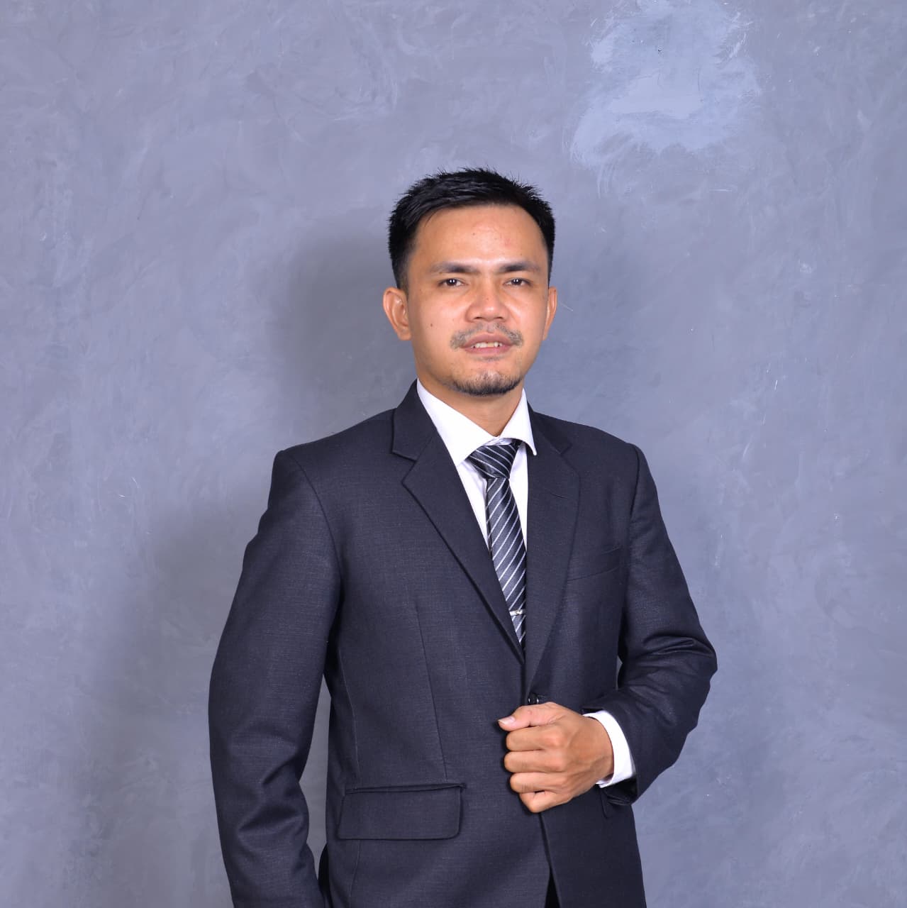 2757e45c-cb06-4040-b759-ecc79f2bf199