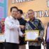 He added that the 20 scholarship recipients are among 235 others receiving scholarships to continue their education at various universities in Greater Tangerang.
